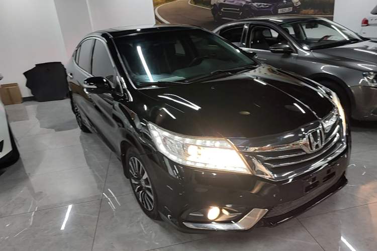 Used Honda Crider 2015 1.8L automatic luxury edition Exterior 1
