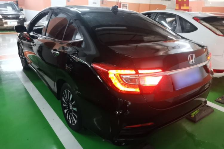 Used Honda Crider 2015 1.8L manual Comfort version Exterior 2