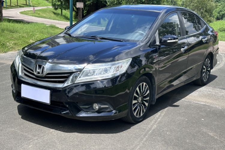 Used Honda Crider 2015 1.8L automatic comfort version Exterior 3