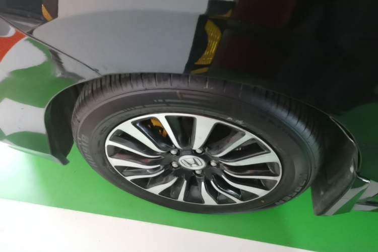 Used Honda Crider 2015 1.8L manual Comfort version Exterior 4