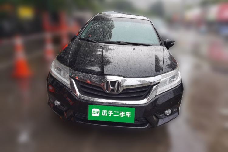Used Honda Crider 2015 1.8L automatic luxury edition Front