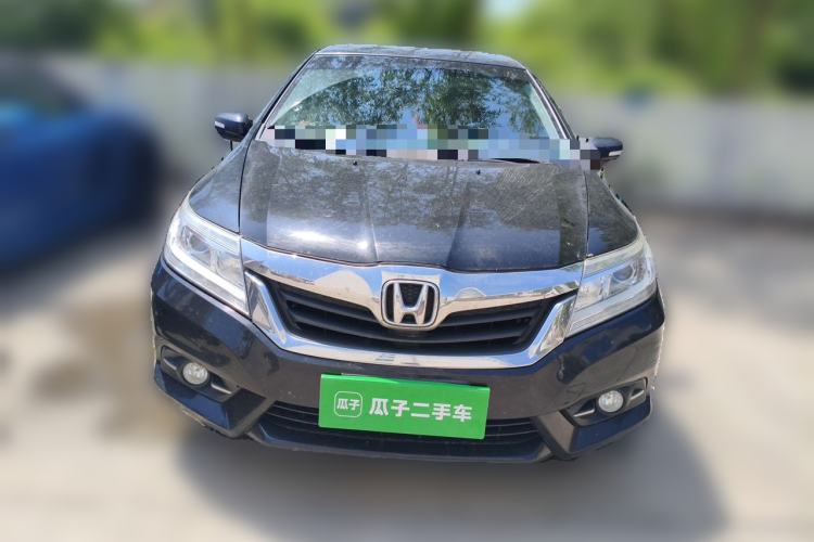 Used Honda Crider 2015 1.8L automatic luxury edition Front