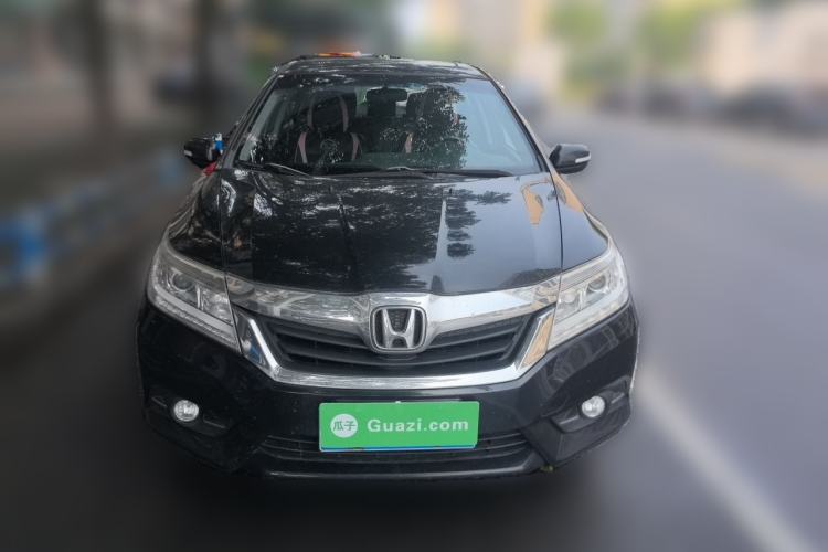 Used Honda Crider 2015 1.8L automatic luxury edition Front