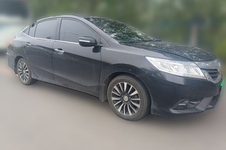 Used Honda Crider 2015 1.8L automatic comfort version Front Right 45 Deg