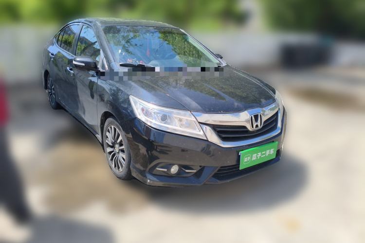 Used Honda Crider 2015 1.8L automatic luxury edition Front Right 45 Deg