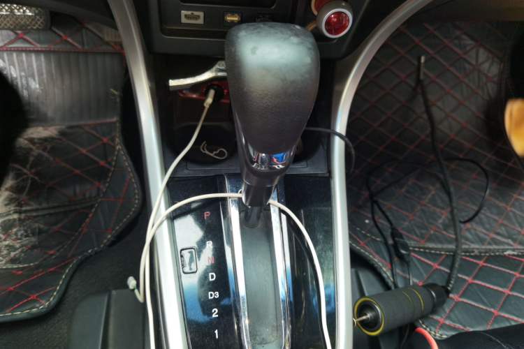 Used Honda Crider 2015 1.8L automatic luxury edition Gear Lever