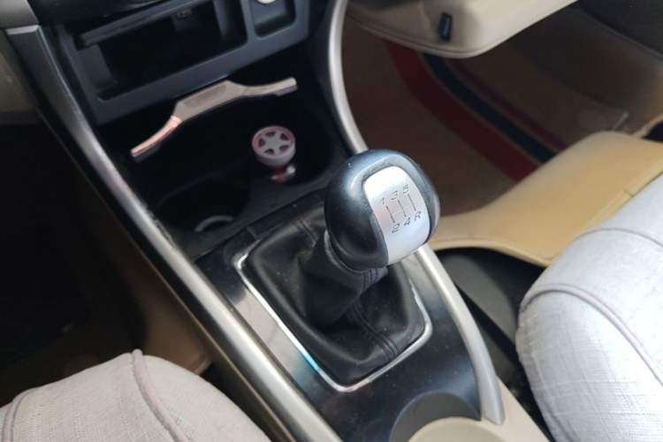 Used Honda Crider 2015 1.8L manual Comfort version Gear Lever