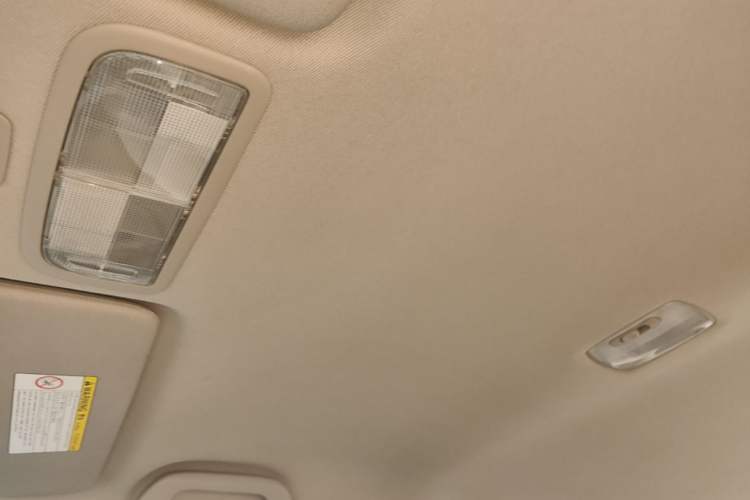 Used Honda Crider 2015 1.8L automatic comfort version Headliner