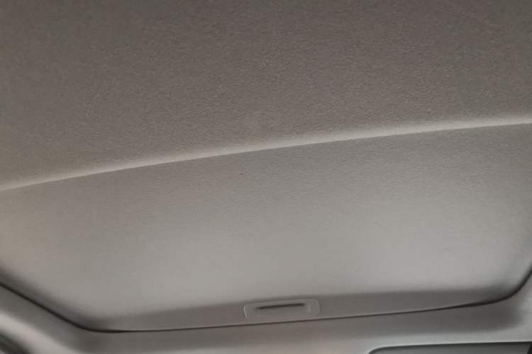 Used Honda Crider 2015 1.8L Automatic Flagship Edition Headliner