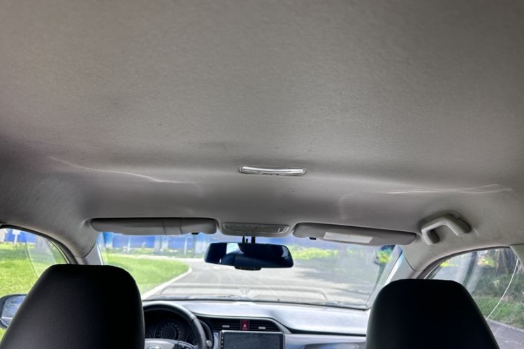 Used Honda Crider 2015 1.8L automatic comfort version Headliner