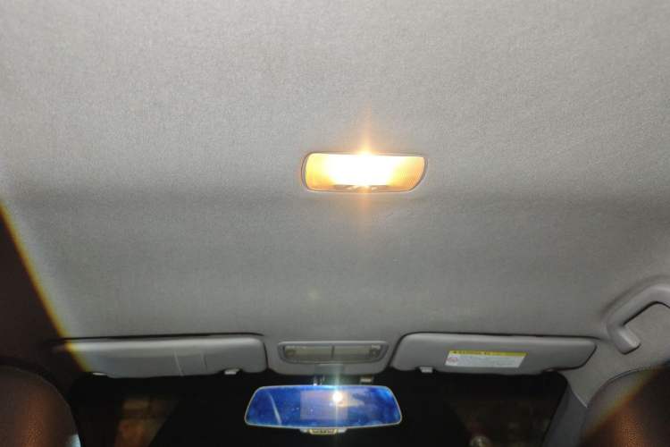 Used Honda Crider 2015 1.8L automatic comfort version Headliner