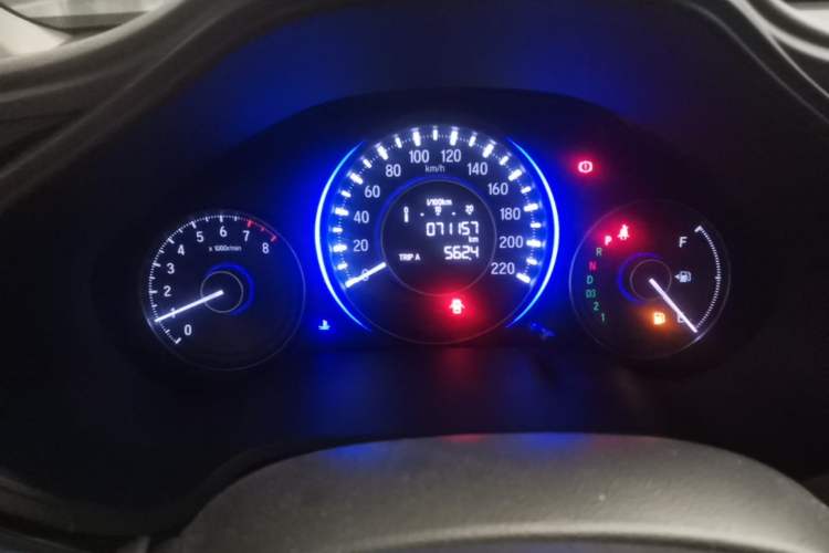 Used Honda Crider 2015 1.8L automatic luxury edition Instrument Cluster