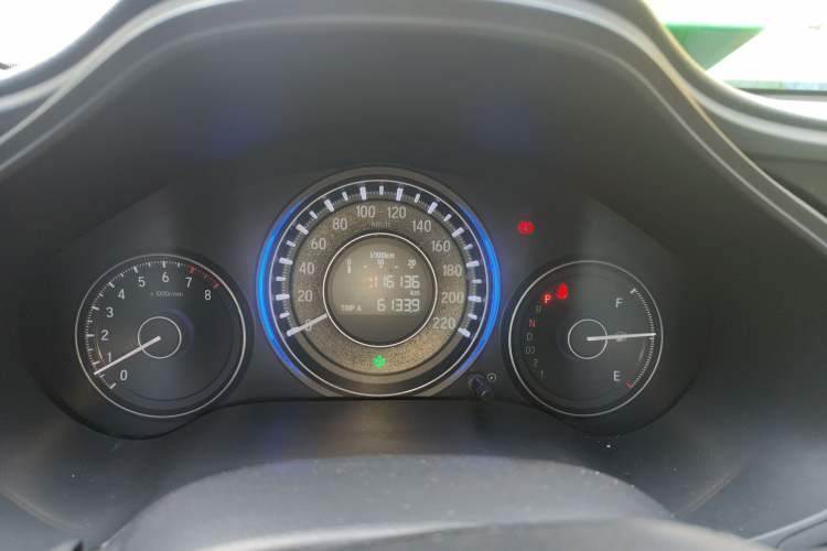 Used Honda Crider 2015 1.8L automatic luxury edition Instrument Cluster