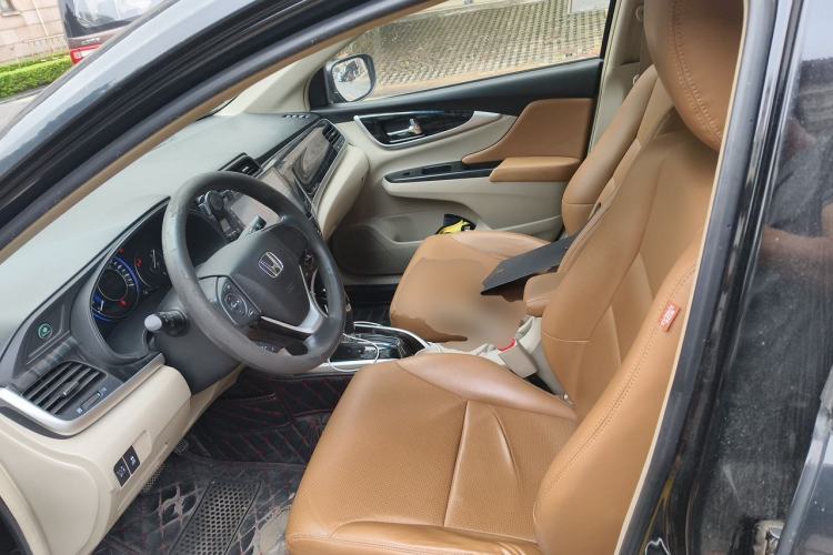 Used Honda Crider 2015 1.8L automatic luxury edition Left Front Seat