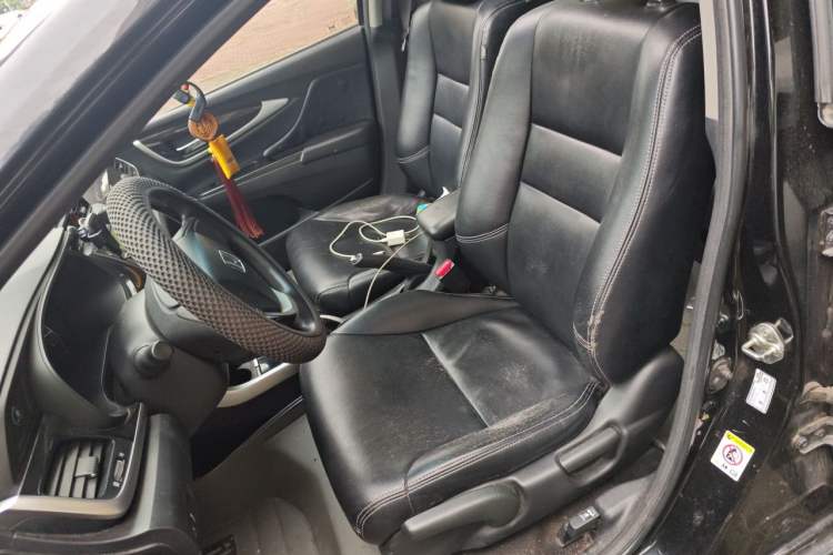 Used Honda Crider 2015 1.8L automatic luxury edition Left Front Seat
