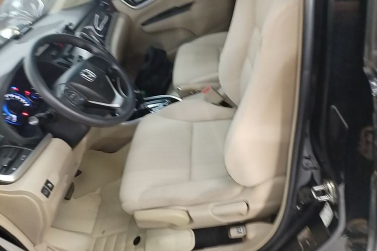 Used Honda Crider 2015 1.8L automatic luxury edition Left Front Seat