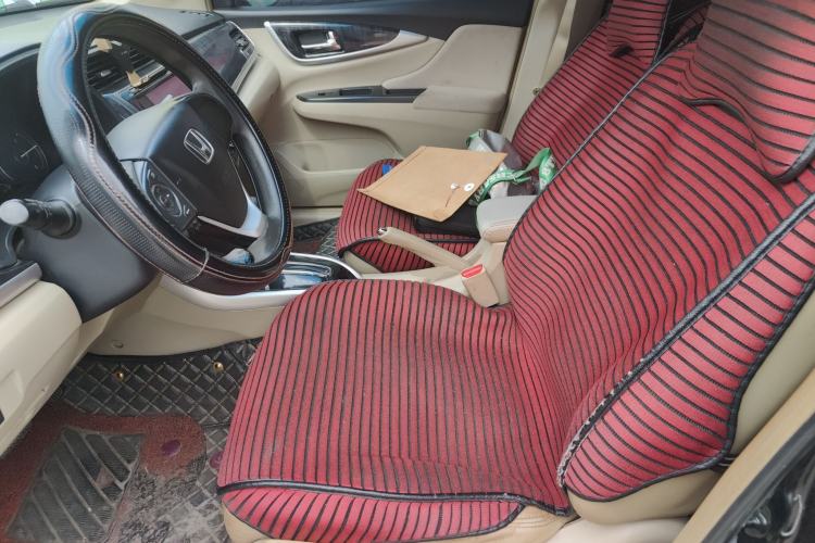Used Honda Crider 2015 1.8L automatic luxury edition Left Front Seat