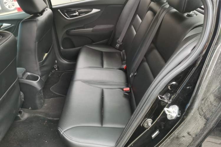 Used Honda Crider 2015 1.8L Automatic Ultra-Configured Limited Edition Left Rear Seat