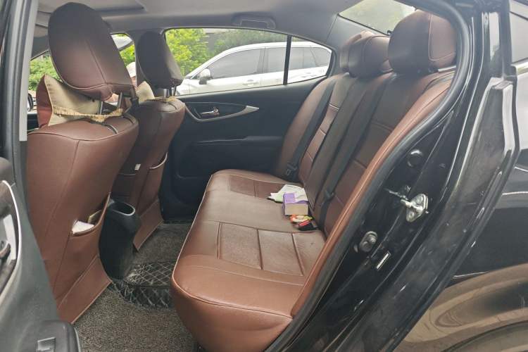 Used Honda Crider 2015 1.8L automatic luxury edition Left Rear Seat