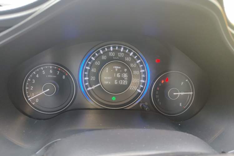 Used Honda Crider 2015 1.8L automatic luxury edition Odometer Close Up