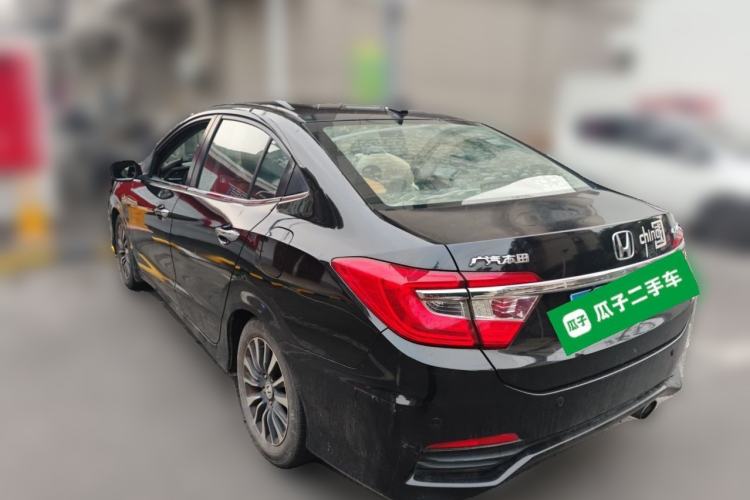 Used Honda Crider 2015 1.8L automatic luxury edition Rear Left 45 Deg