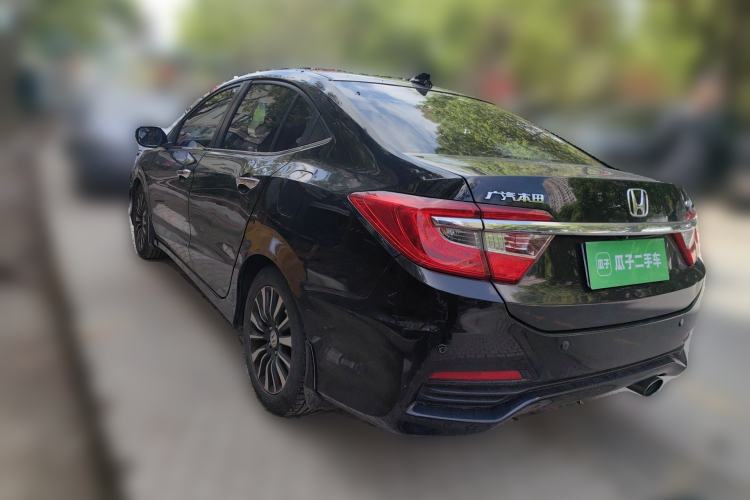 Used Honda Crider 2015 1.8L automatic luxury edition Rear Left 45 Deg