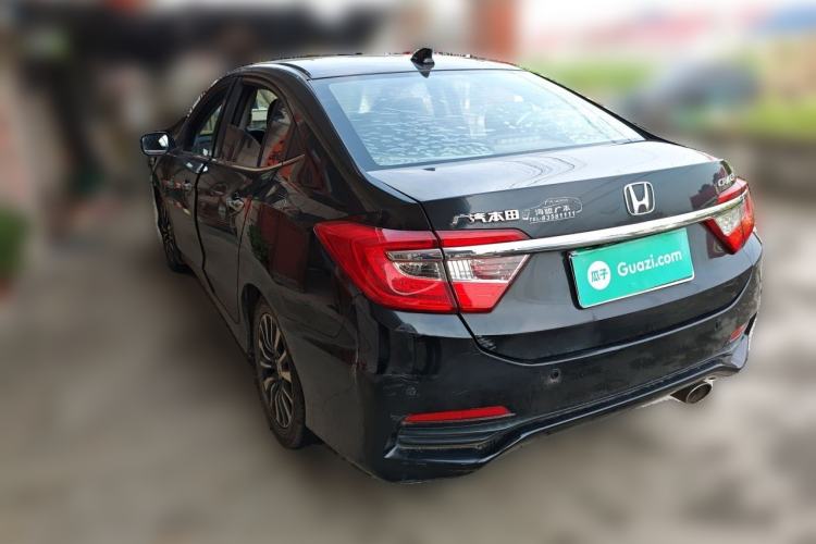 Used Honda Crider 2015 1.8L automatic luxury edition Rear Left 45 Deg