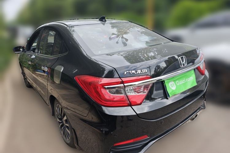 Used Honda Crider 2015 1.8L automatic luxury edition Rear Left 45 Deg
