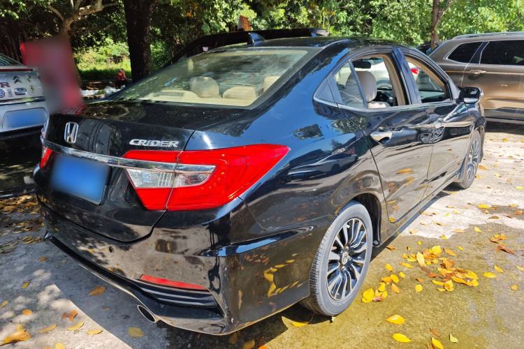 Used Honda Crider 2015 1.8L automatic luxury edition Rear Right 45 Deg