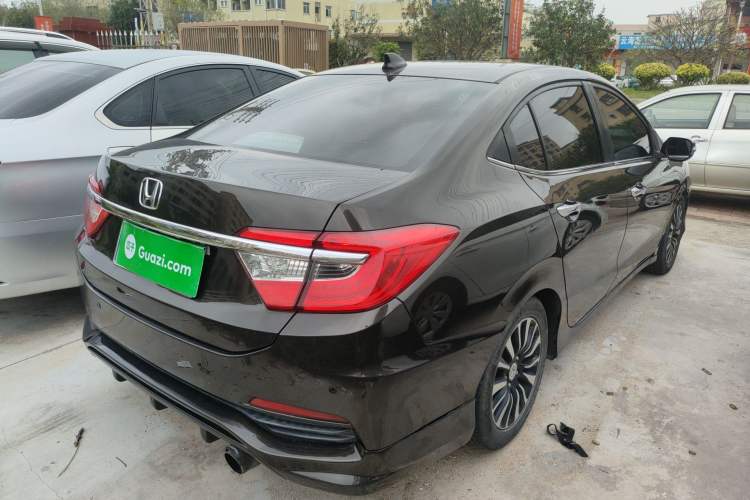 Used Honda Crider 2015 1.8L automatic comfort version Rear Right 45 Deg