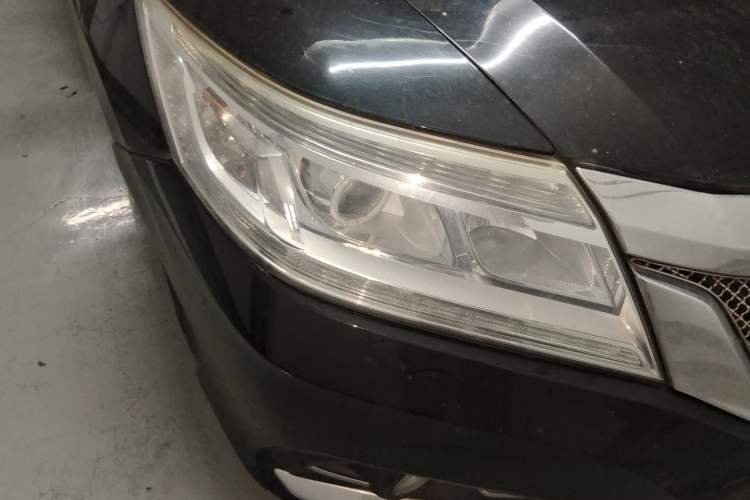 Used Honda Crider 2015 1.8L automatic comfort version Right Front Headlight