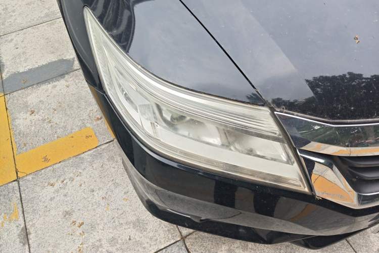 Used Honda Crider 2015 1.8L automatic luxury edition Right Front Headlight