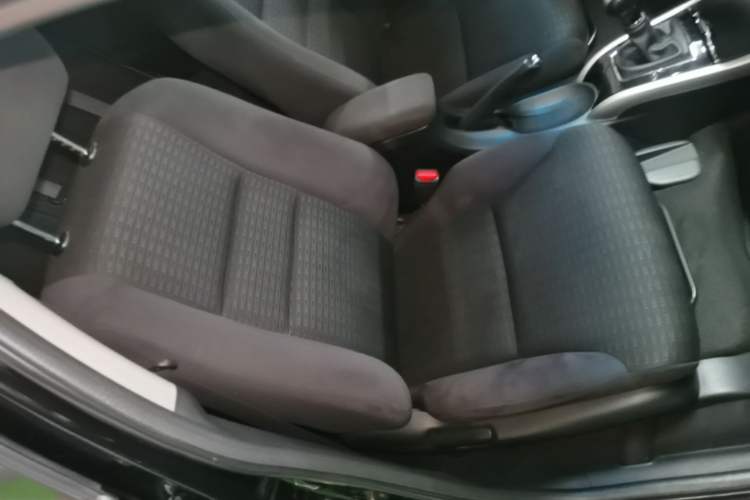 Used Honda Crider 2015 1.8L manual Comfort version Right Front Seat