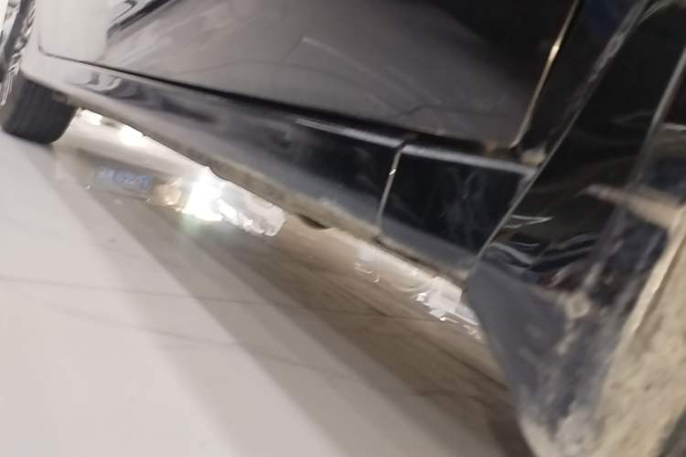 Used Honda Crider 2015 1.8L automatic luxury edition Right Side Sill