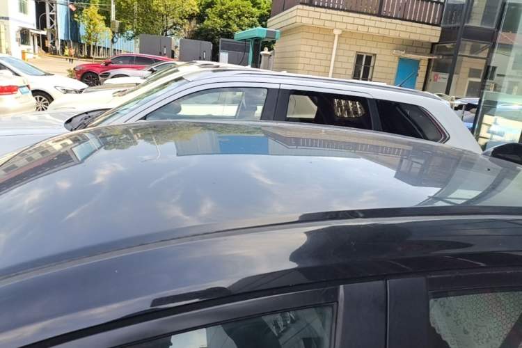 Used Honda Crider 2015 1.8L automatic comfort version Roof