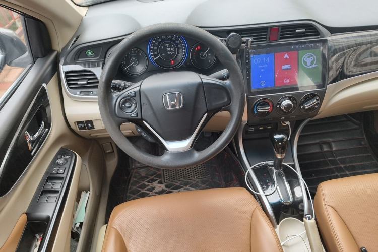 Used Honda Crider 2015 1.8L automatic luxury edition Steering Wheel