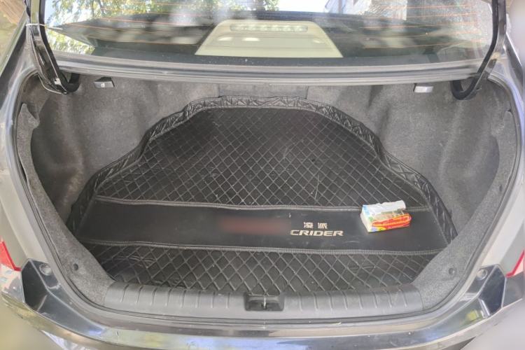 Used Honda Crider 2015 1.8L automatic comfort version Trunk