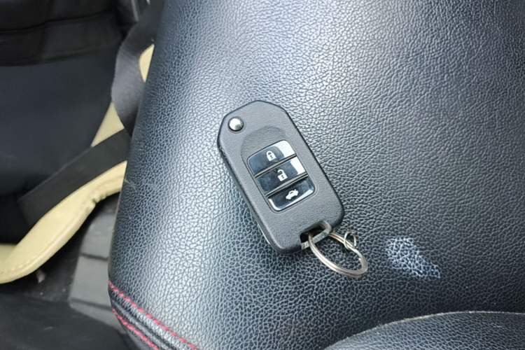 Used Honda Crider 2015 1.8L automatic comfort version Vehicle Key