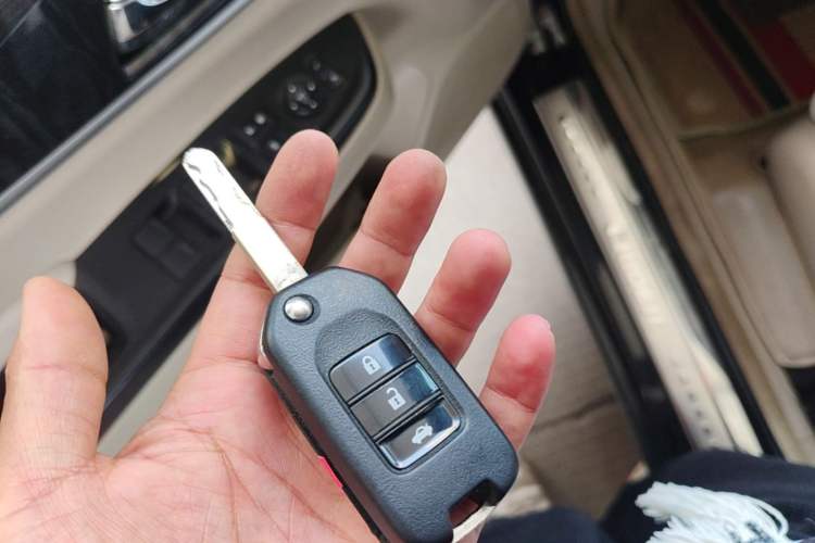 Used Honda Crider 2015 1.8L manual Comfort version Vehicle Key
