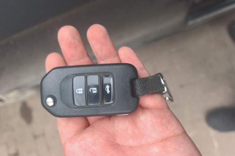 Used Honda Crider 2015 1.8L manual Comfort version Vehicle Key