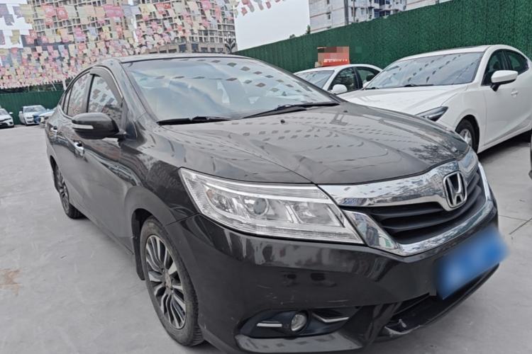 Used Honda Crider 2015 1.8L manual Comfort version Front Right 45 Deg