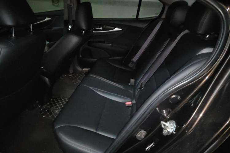 Used Honda Crider 2015 1.8L automatic comfort version Left Rear Seat
