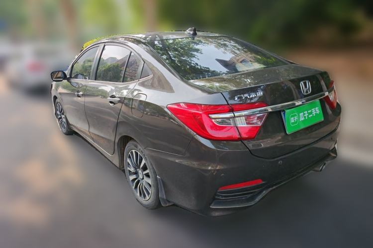Used Honda Crider 2015 1.8L automatic luxury edition Rear Left 45 Deg