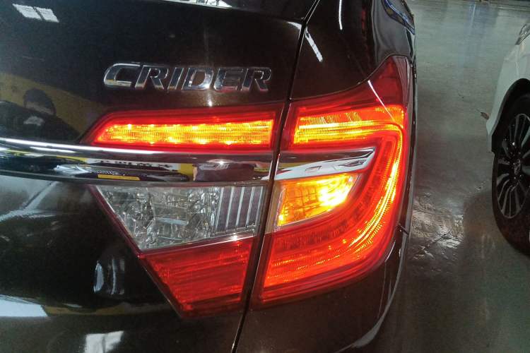 Used Honda Crider 2015 1.8L automatic luxury edition Right Rear Taillight