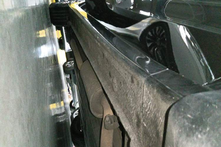 Used Honda Crider 2015 1.8L automatic luxury edition Right Side Sill