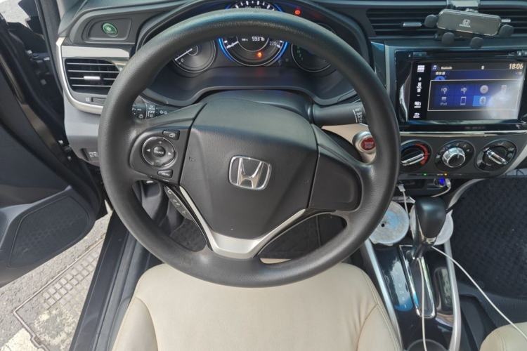 Used Honda Crider 2015 1.8L automatic luxury edition Steering Wheel