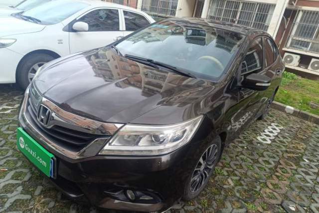 Used Honda Crider 2015 1.8L automatic luxury edition