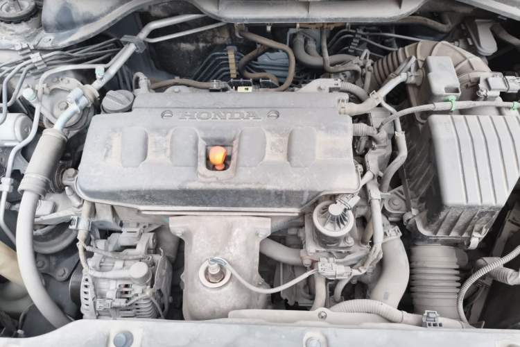Used Honda Crider 2015 1.8L automatic luxury edition Engine Bay