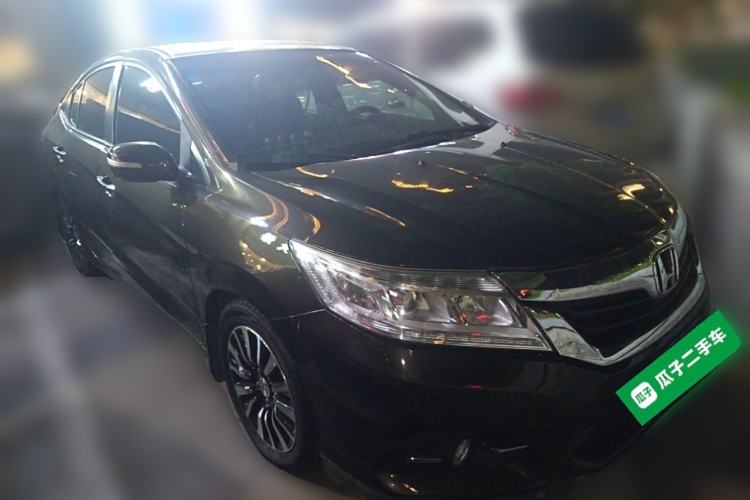 Used Honda Crider 2015 1.8L automatic luxury edition Front Right 45 Deg