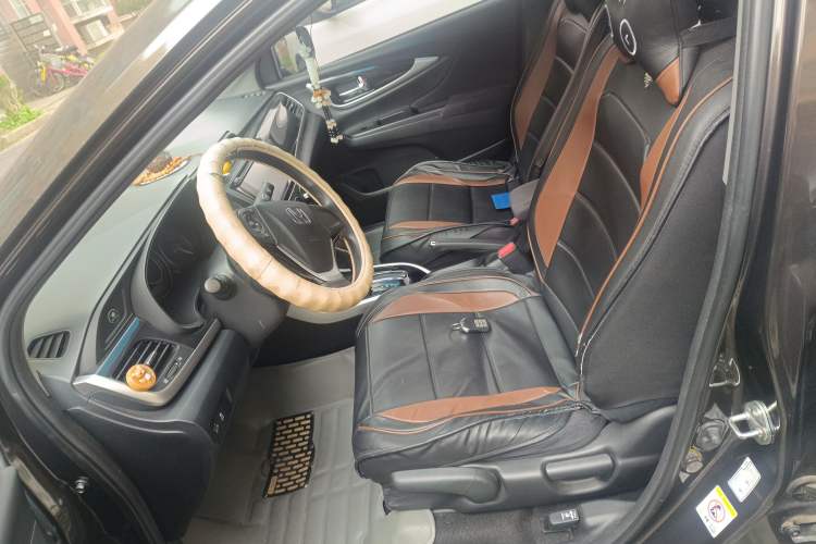 Used Honda Crider 2015 1.8L automatic luxury edition Left Front Seat